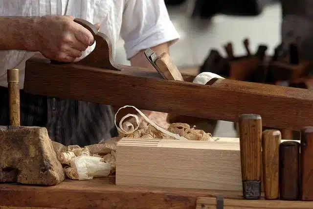 Technique ponçage bois 